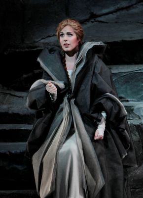 Review: ‘Carmen,’ Los Angeles Opera, Oct. 1, 2013